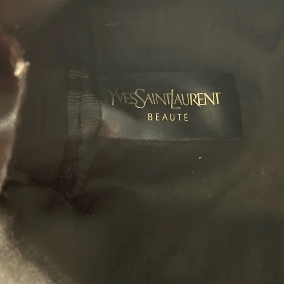 Yves Saint Laurent Mini Makeup Set with Vibrant Pink Pouch - Picture 5 of 10